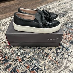 Vince Camuto black leather moccasin sneakers